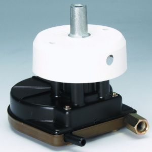 Редуктор рулевой Т-67W