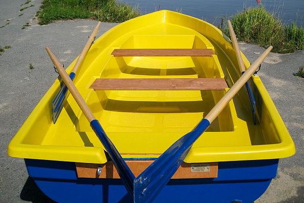 Пластиковая лодка Тортилла - 5 с рундуками