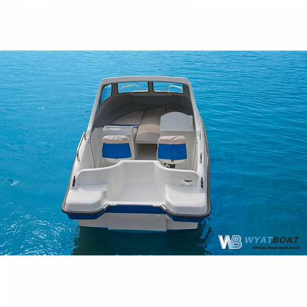 Стеклопластиковый катер Wyatboat - 3 П (полурубка)