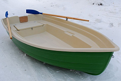 Пластиковая лодка Тортилла - 305 с рундуком
