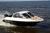 Катер Phoenix 530 HT