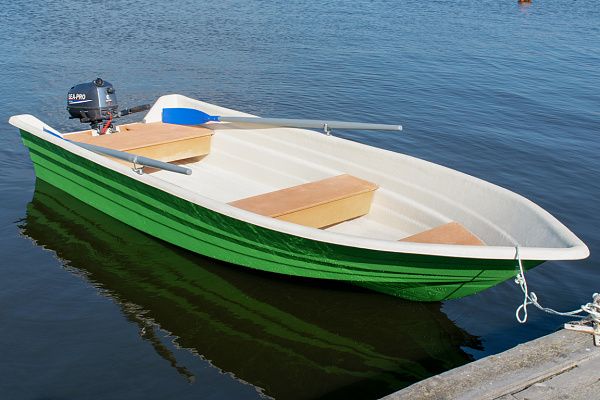 Пластиковая лодка Легант - 425