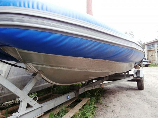 Лодка надувная RIB Skyboat SB 520 RA