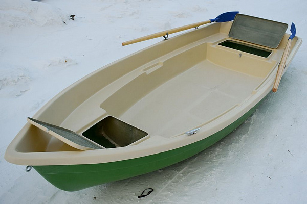 Пластиковая лодка Тортилла - 4 с рундуками