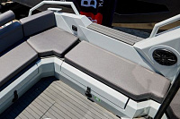 Алюминиевая лодка Victory A9 Cabin