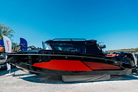 Алюминиевая лодка Victory A8 Cabin